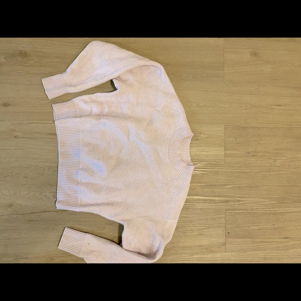 Wilfred  aritzia sweater